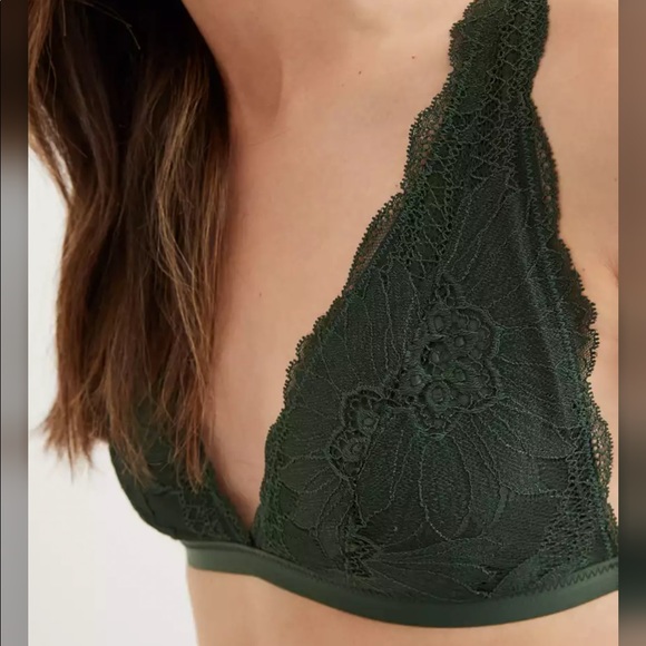 aerie hibiscus lace plunge bralette - Picture 2 of 6
